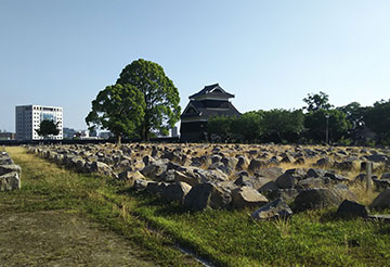 産業 二子石